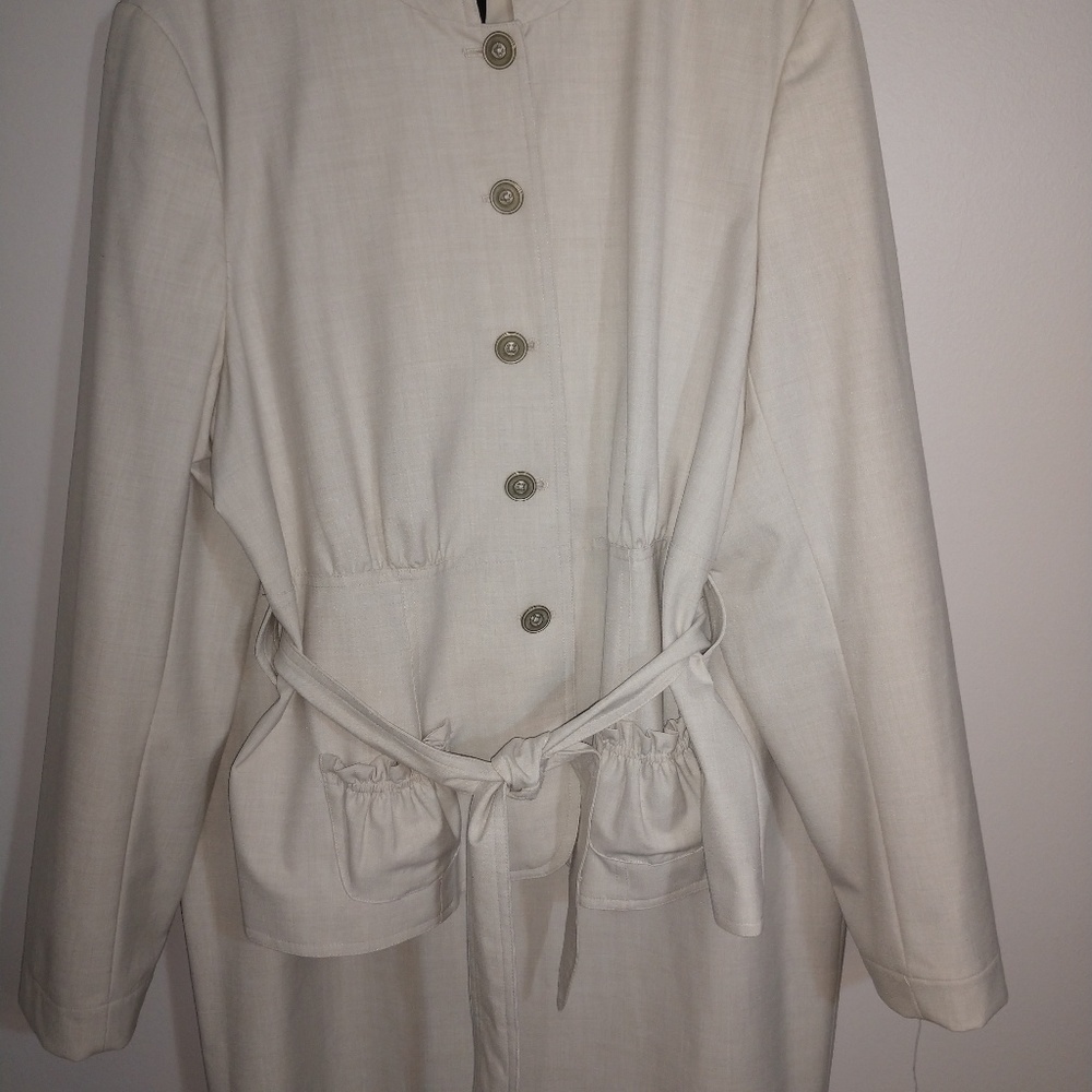 Saks Fifth Ave Ladies Season-less Skirt Suit